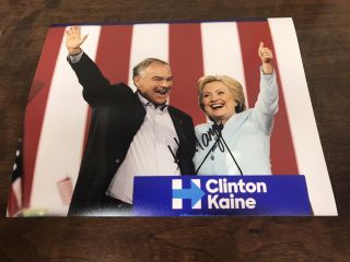 Hillary Clinton Authentic Hand Signed Autographed 8x10 Photo
