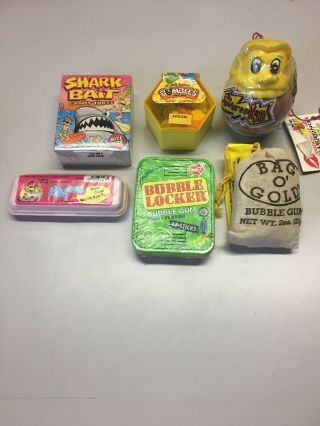 Vintage Willy Wonka Amurol Leaf Jawbreaker Kid Bubble Gum Candy Container
