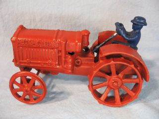 Vintage Cast Iron Mccormick Deering Tractor With Driver