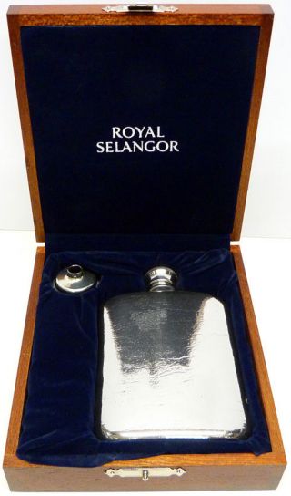 Royal Selangor 4oz Pewter Hip Flask In Deluxe Wooden Gift Box Withfree Engraving