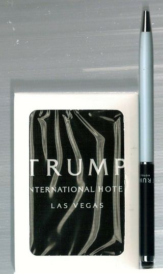 Trump International Hotel Las Vegas Playing Cards,  Stylos Pen