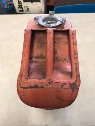 Vintage 5 Gallon US Military Gas Can 4