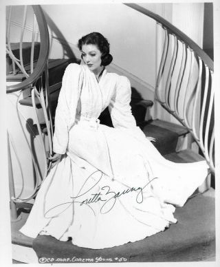 Gorgeous Actress Loretta Young Signed Photo - Bishop 