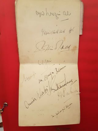 India Cricket Team 1936 Autographs.  Lp Jai.