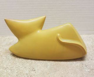 Jonathan Adler Cat Stoneware Yellow Mustard Lying Siamese Cat MCM Style 5