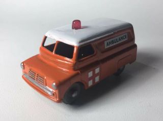 Phantom Matchbox Lesney 25 Custom Bedford Ambulance.