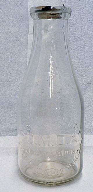 Vintage Duluth Minnesota D M D A One Qt.  Milk Bottle