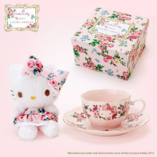 Gift Hello Kitty Meets Laura Ashley Tea Cup Set & Mascot Doll Rosa Plush Doll