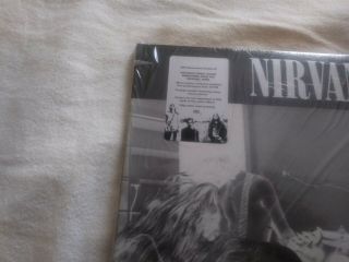 NIRVANA BLEACH 2LP ON WHITE VINYL WITH BOOKLET 20TH ANNIVERSARY EDITION RARE 2