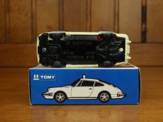 TOMY Tomica F16 PORSCHE 911S Police car,  Made in Japan vintage pocket car Rare 5