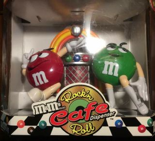 M&M’s Rock’n Roll Cafe Jukebox Candy Dispenser 2