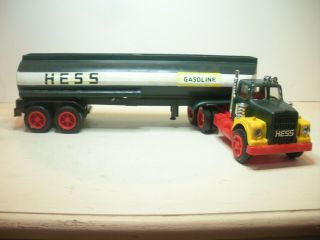 Vintage Hess Fuel Oil Tanker,  Toy Truck,  60 ' s,  Made by Marx Toys 7