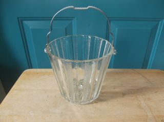Vintage Clear Glass Ice Bucket with Ribbed Design and Metal Handle 3