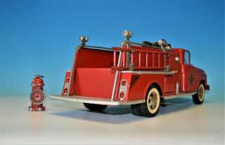 Vintage 1960 ' s Tonka Pressed Steel Firetruck w/ Hydrant Fire Truck Engine FD5 8