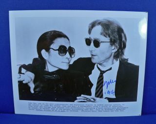 2 Signed 8x10 Color Photos,  Julian Lennon Signed &yoko Ono Signed W/ John Lennon