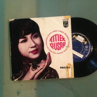 Titiek Puspa - Rare Indonesia Garage Psych Pop 7 " Ep Vinyl