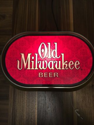Vintage 1977 Jos.  Schlitz Brewing Co “old Milwaukee Beer” Light - Up Bar Sign