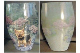 Yorkie Vase,  Oat - Shaped 12 ",  Danbury,