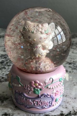 Rare Hello Kitty Pink Snow Globe Round Glass Ball 4.  5 In Sanrio 1976,  2006