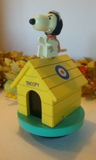 Vintage Peanuts Snoopy Red Baron Flying Ace Musical Music Box By Schmid