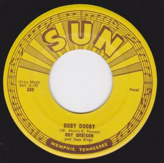 Sun 242 Orig Rockabilly 45 - Roy Orbison - Go Go Go / Ooby Dooby
