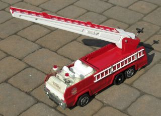 Vintage Tonka Aerial Ladder Fire Truck Engine 2960 W All Ladders 1970s