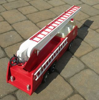 Vintage Tonka Aerial Ladder Fire Truck Engine 2960 w All Ladders 1970s 5