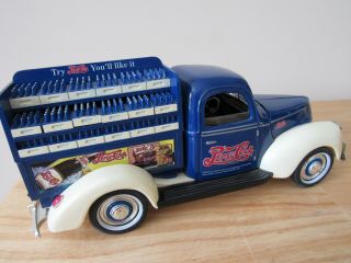 Pepsi:cola Delivery Truck 1940 Ford Die Cast Metal W/ Box 1:15 Scale
