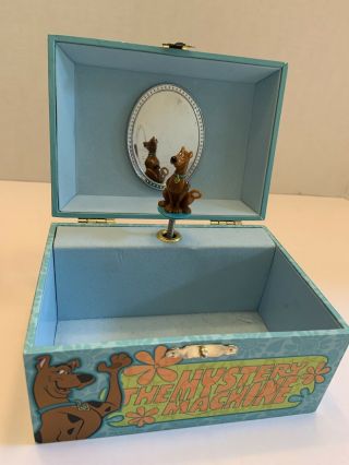 Scooby Doo Jewelry Music Box Vintage 2001 Spinning Scooby Doo Mystery Machine