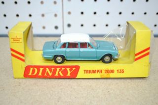 Dinky Toys 135 Triumph 2000