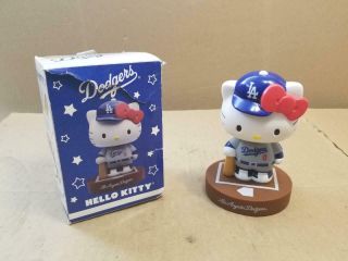 Los Angeles Dodgers 2014 Hello Kitty Bobblehead ((