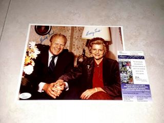 Gerald Ford & Betty Ford Dual Signed 8x10 Photo W/jsa Trump,  Reagan,  Obama
