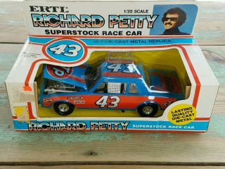 Vintage Ertl Richard Petty Superstock Race Car 1:25 Scale Toy