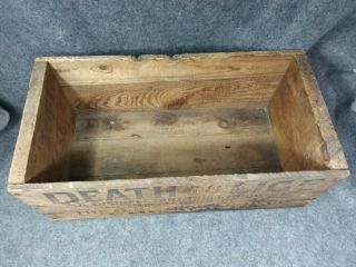 D.  J.  LAMBERT ' S Death To Lice Wooden Crate THE OK STOCK FOOD CO Chicago Illinois 6