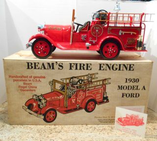 1930 Ford Model A Fire Engine Jim Beam Regal China Decanter Bottle 1983 Boxed