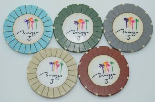 Set Of 5 Mirage Roulette Casino Chips Las Vegas Nevada Plain Mold 1994