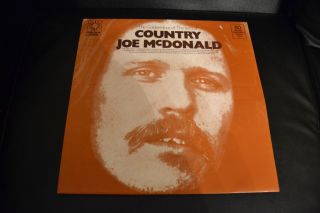 Country Joe Mcdonald And The Fish ‎– The Golden Hour Of Vinyl Lp 1977 Gh 865