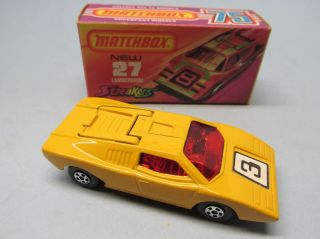 Matchbox Superfast 27B Lamborghini Countach Yellow / Red Windows/ Silver Int 2