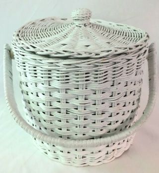 Vintage White Wicker Ice Bucket with Plastic Liner Lid Handle Woven Container 2