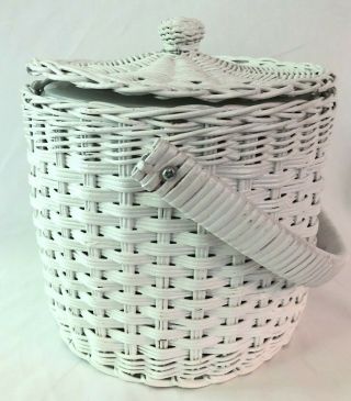 Vintage White Wicker Ice Bucket with Plastic Liner Lid Handle Woven Container 3