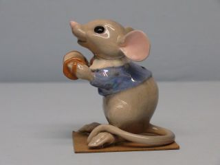 HTF Hagen Renaker Specialty Concertina Mouse on Wood Base 4