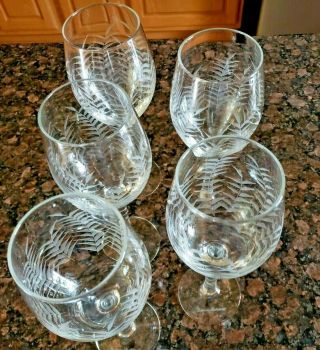 Tommy Bahama Wine Glasses (set Of 5) 10 " Tall