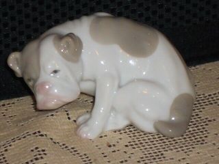 English Bulldog Gray And White Lladro - Like Porcelain Dog Figurine 4.  5 Inch