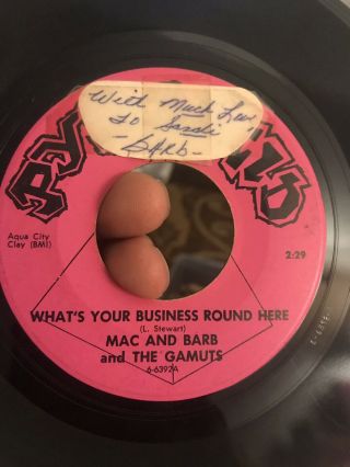 Northern Soul 45 Rpm - Mac And Barb - On Pyramid Whats Your Business Round Here