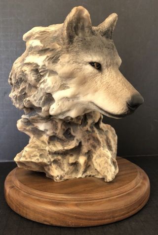 Wolf Sculpture Randall Reading " Focused Prey " 7104 Mill Creek Studios