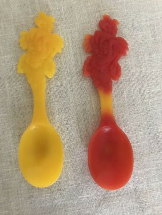 2 Dr Seuss Cindy Lou Who Color Changing Spoons Vintage Kelloggs