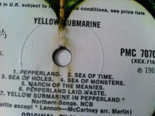 The Beatles: Yellow Submarine,  Mono,  Red Line Flipback,  Uk Apple Lp