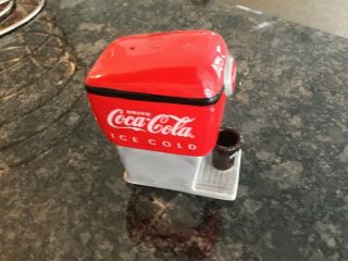 Coca Cola Coke Fountain Salt And Pepper Stackable Shaker Coca - Cola Collectable