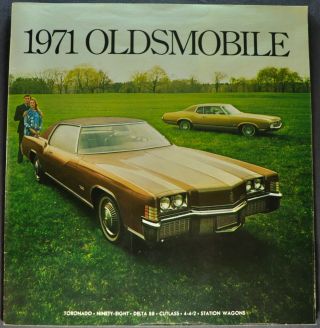 1971 Oldsmobile 40pg Brochure Cutlass S 442 F - 85 Delta 88 98 Toronado
