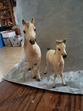 Old Mold Breyer 1950s Glossy Alabaster Proud Arabian Mare And Foal